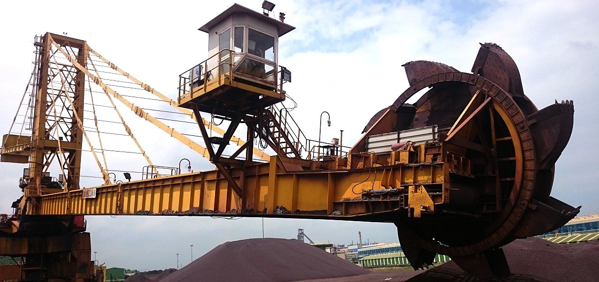 Stacker-Cum- Reclaimer Capacity-2000 TPH Boom Length-60 Mts